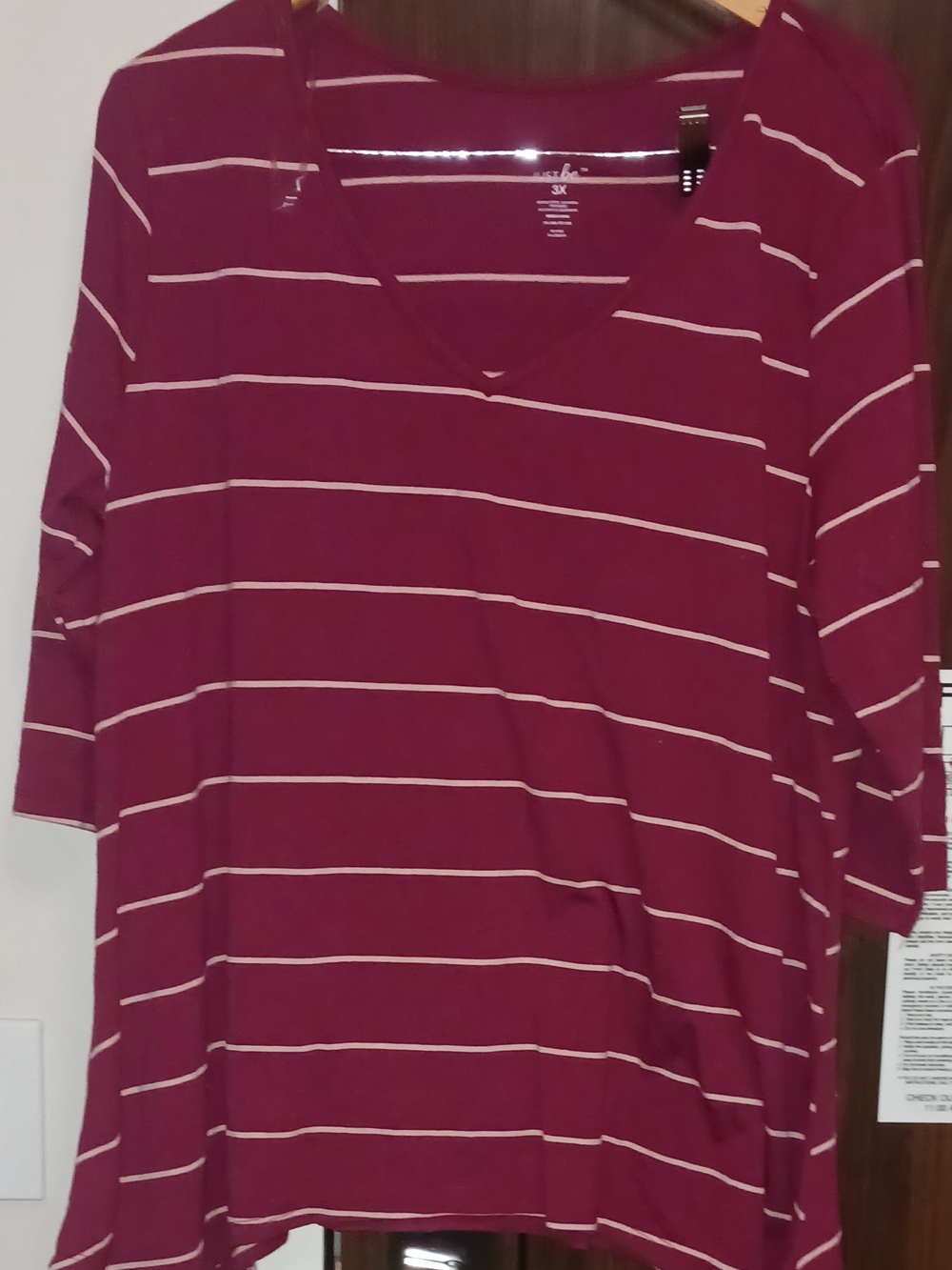 Just Be-Women's Plus-Size Striped V-Neck Top -Magenta 3X